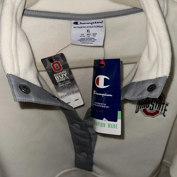 Ohio State Buckeyes Sweatshirt - Picture 3 of 5